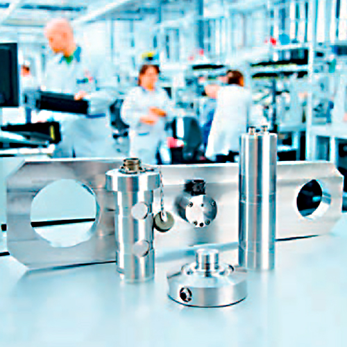 Integration of the force measurement specialist